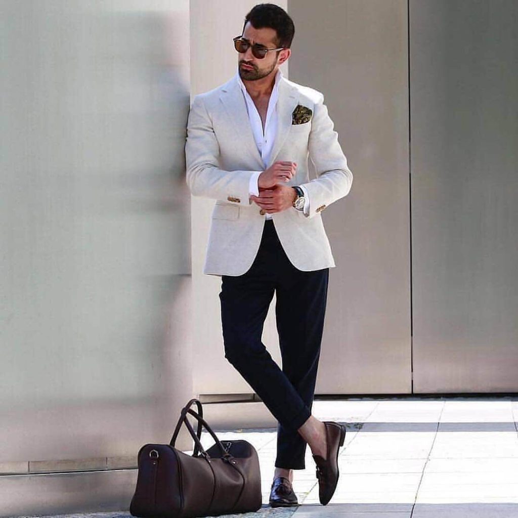 A Perfect Blazer Outfits For Men