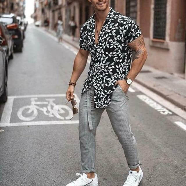 Top Stylish Floral Shirt Outfit Ideas